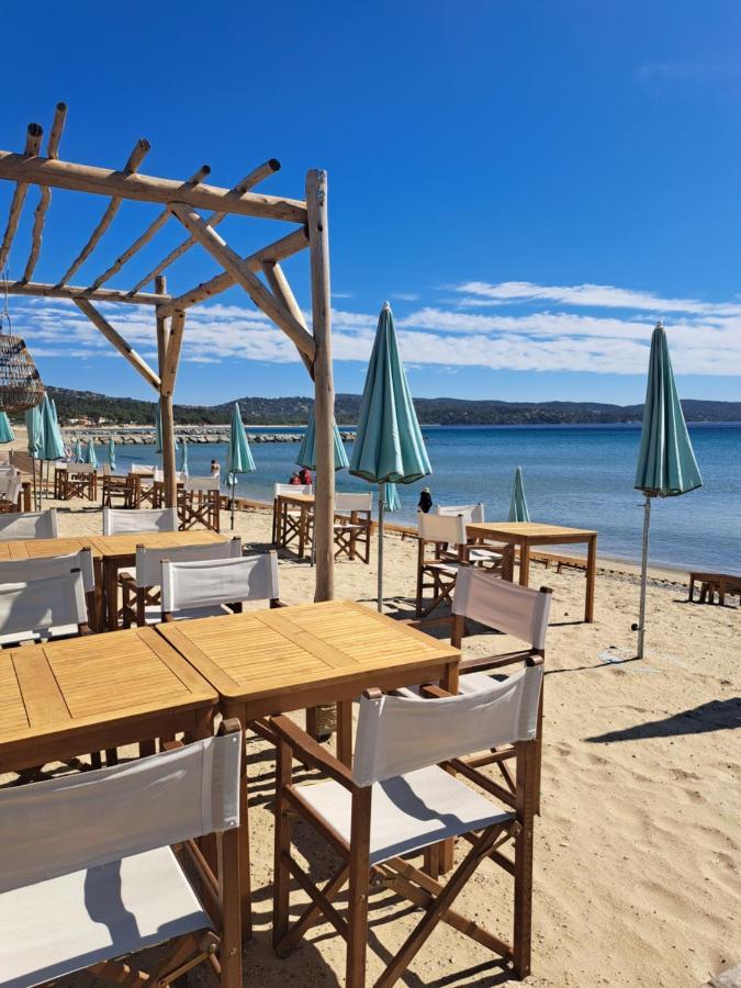 Location Vacance Vue Mer 4 A 6 Personnes Cavalaire-sur-Mer Exterior foto